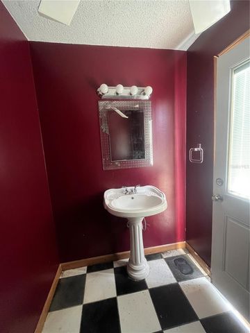 1161 SW LAKE MONTGOMERY AVENUE, Lake City, FL 32025