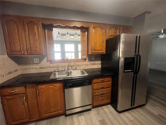 1161 SW LAKE MONTGOMERY AVENUE, Lake City, FL 32025