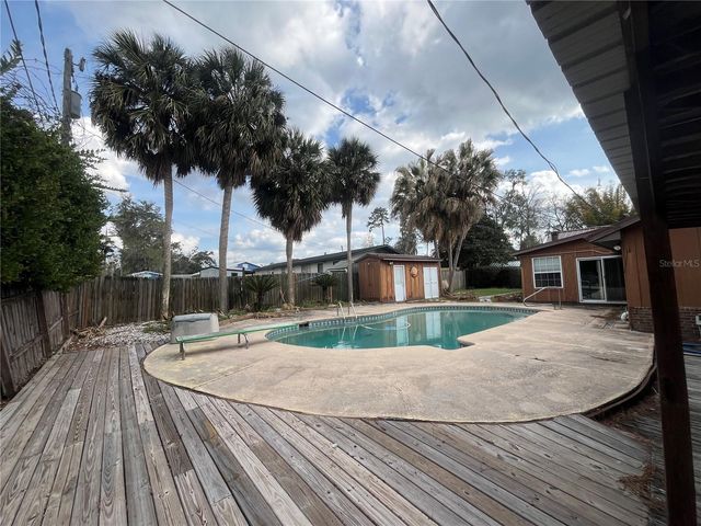 1161 SW LAKE MONTGOMERY AVENUE, Lake City, FL 32025