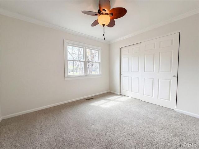 3325 Steed Drive, Florissant, MO 63033