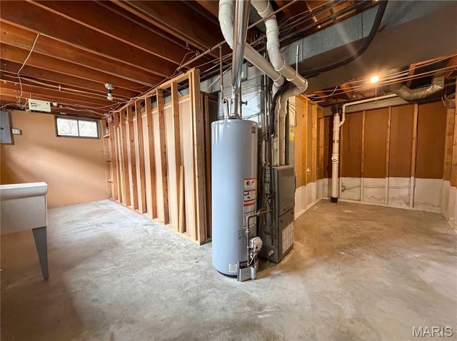 3325 Steed Drive, Florissant, MO 63033