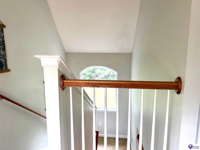 149 Iron Gate Place, Rineyville, KY 40162