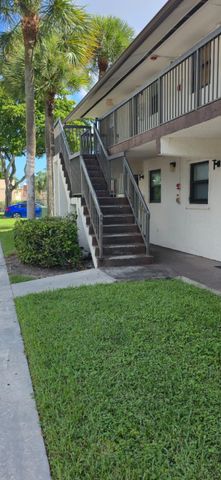 6020 SHAKERWOOD Circle 203, Tamarac, FL 33319
