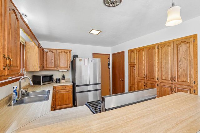 2505 Sara Road, Madison, WI 53711