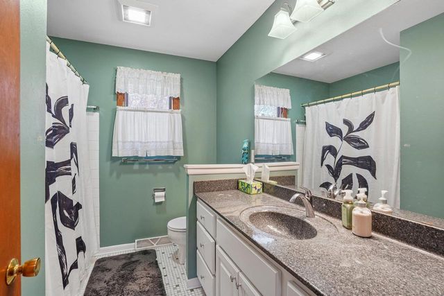 2505 Sara Road, Madison, WI 53711