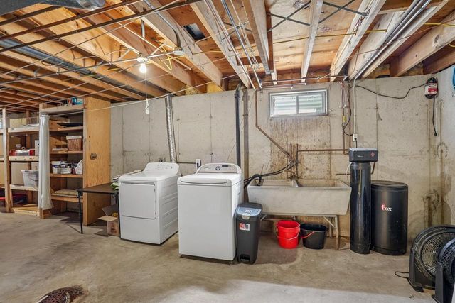 2505 Sara Road, Madison, WI 53711