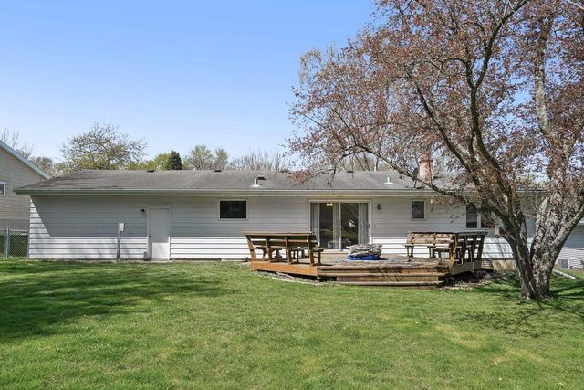 2505 Sara Road, Madison, WI 53711