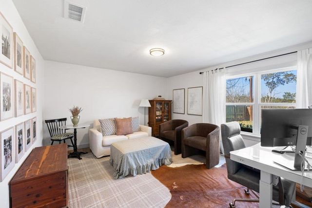 11912 Oakbrook DR, Austin, TX 78753