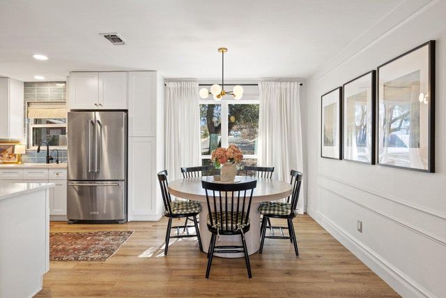 11912 Oakbrook DR, Austin, TX 78753