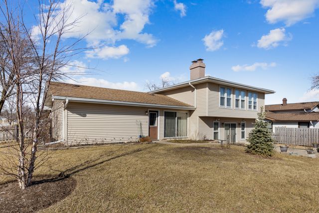 1165 Mayfield Lane, Hoffman Estates, IL 60169
