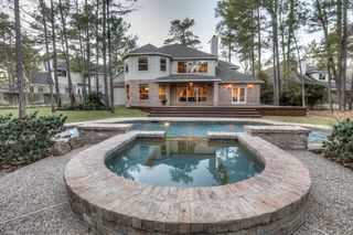 6 Greycrest Place, The Woodlands, TX 77382