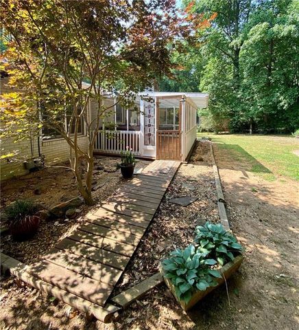 7220 Ray Road, Lithia Springs, GA 30122
