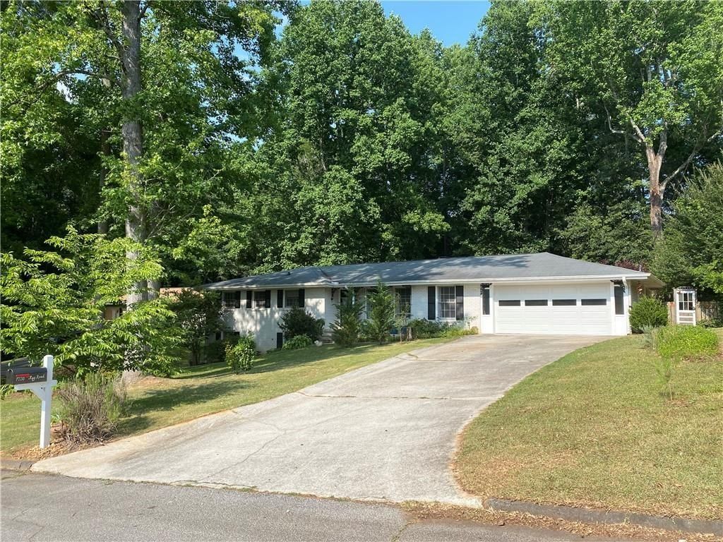 7220 Ray Road, Lithia Springs, GA 30122