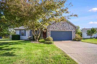 2014 Glen Moor Road, Evansville, IN 47715