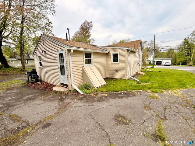 397 Main Street, Plymouth, CT 06786