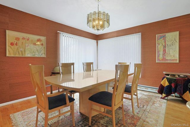 6 Gage Court, Tappan, NY 10983