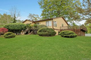 6 Gage Court, Tappan, NY 10983