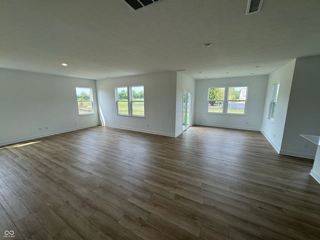 1124 Tansley Lane, Avon, IN 46123
