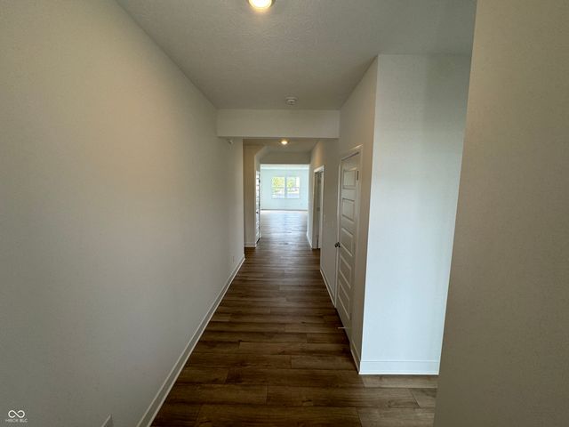 1124 Tansley Lane, Avon, IN 46123