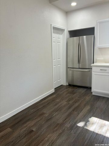 1528 KAYTON AVE, San Antonio, TX 78210