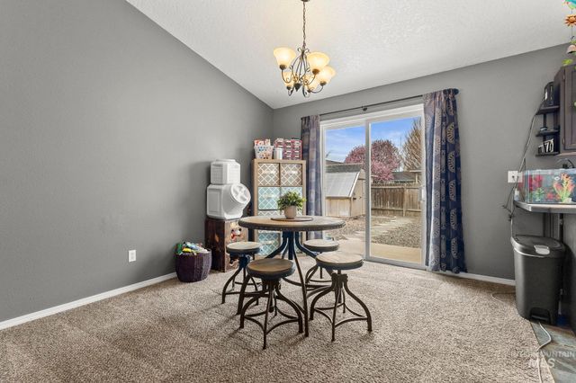 1026 W Edwards Ave, Nampa, ID 83686