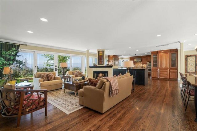 11230 Chula Vista Avenue, San Jose, CA 95127