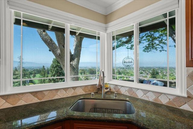 11230 Chula Vista Avenue, San Jose, CA 95127