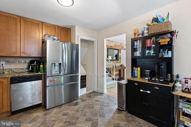 2433 OWEN DR, Wilmington, DE 19808