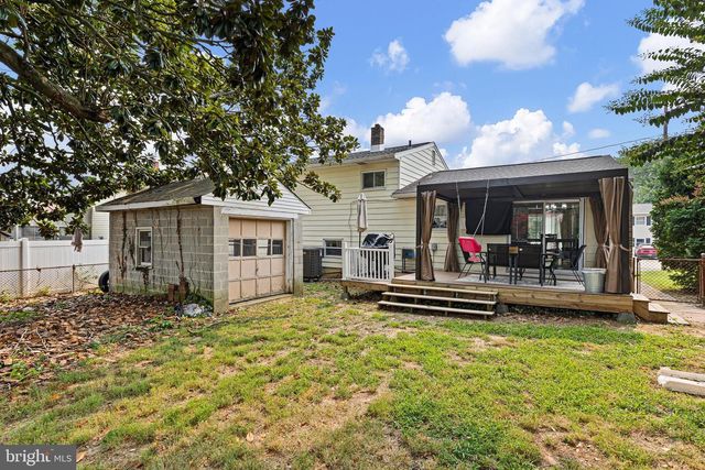 2433 OWEN DR, Wilmington, DE 19808