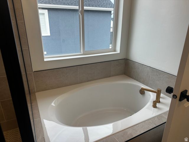 2414 W SANTA FE DR, Mapleton, UT 84664