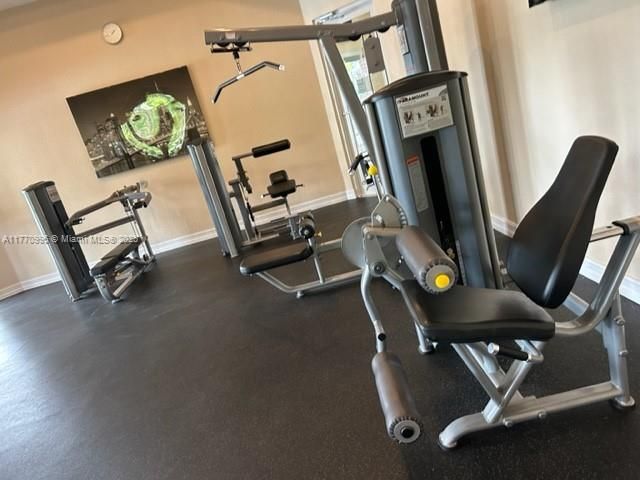 3365 W 91 Terr, Hialeah, FL 33018