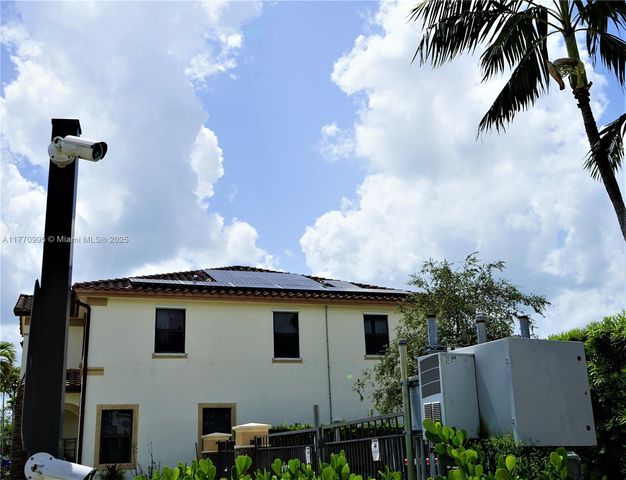 3365 W 91 Terr, Hialeah, FL 33018