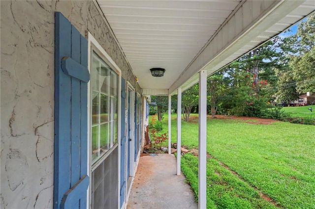 2377 Stanton Road SE, Conyers, GA 30094