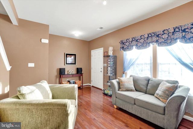 85 MALEK DR, Hanover, PA 17331