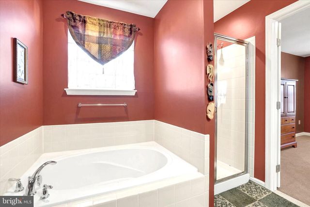 85 MALEK DR, Hanover, PA 17331