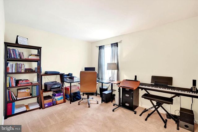 85 MALEK DR, Hanover, PA 17331