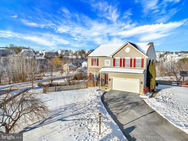 85 MALEK DR, Hanover, PA 17331