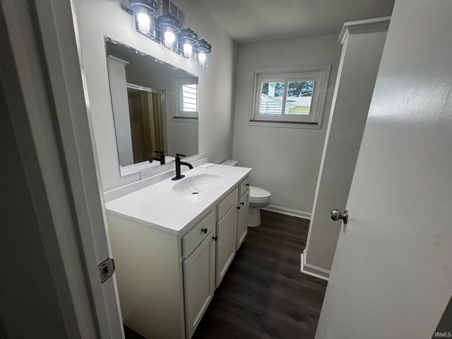 816 Ludwig Park Drive, Fort Wayne, IN 46825