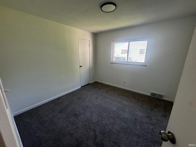 816 Ludwig Park Drive, Fort Wayne, IN 46825