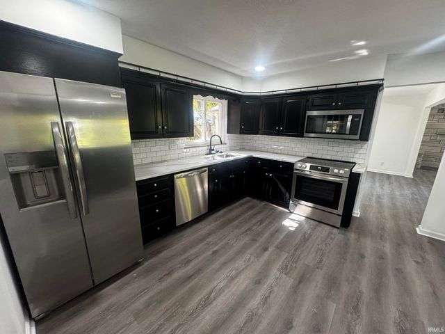 816 Ludwig Park Drive, Fort Wayne, IN 46825