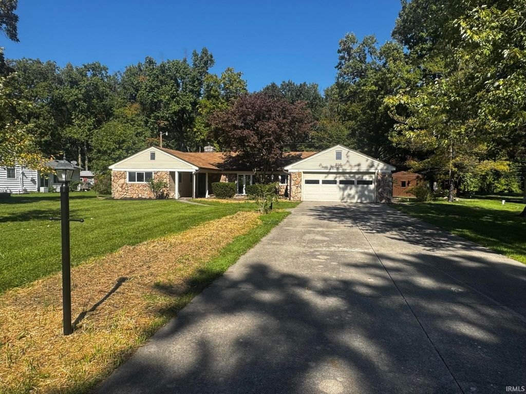 816 Ludwig Park Drive, Fort Wayne, IN 46825