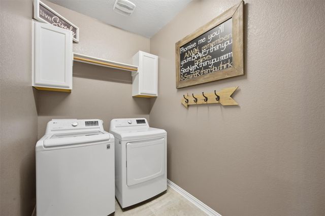 304 Vista Portola LOOP, Liberty Hill, TX 78642