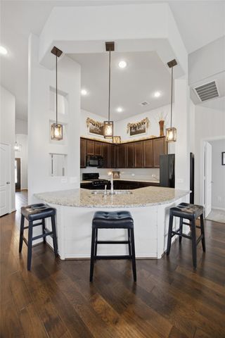 304 Vista Portola LOOP, Liberty Hill, TX 78642