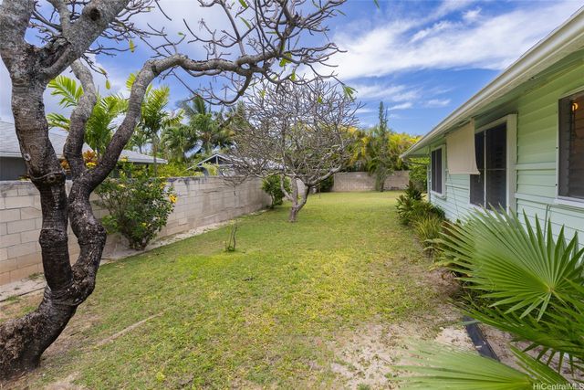 176 Kuulei Road, Kailua, HI 96734