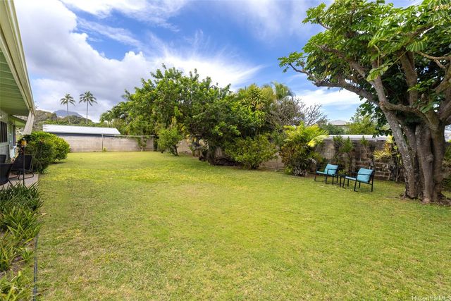 176 Kuulei Road, Kailua, HI 96734