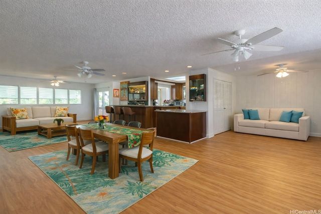 176 Kuulei Road, Kailua, HI 96734
