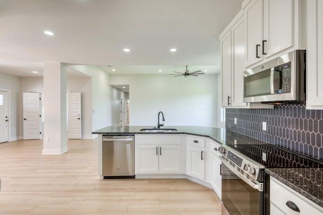 101 Olympia Hills CT, Kingsland, TX 78639