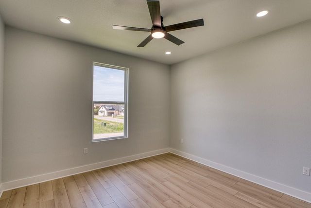 101 Olympia Hills CT, Kingsland, TX 78639