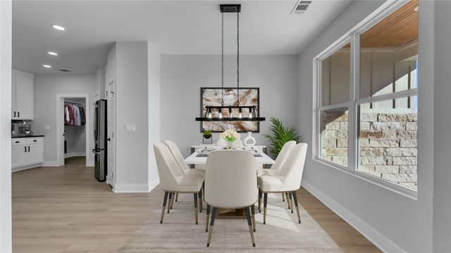 101 Olympia Hills CT, Kingsland, TX 78639