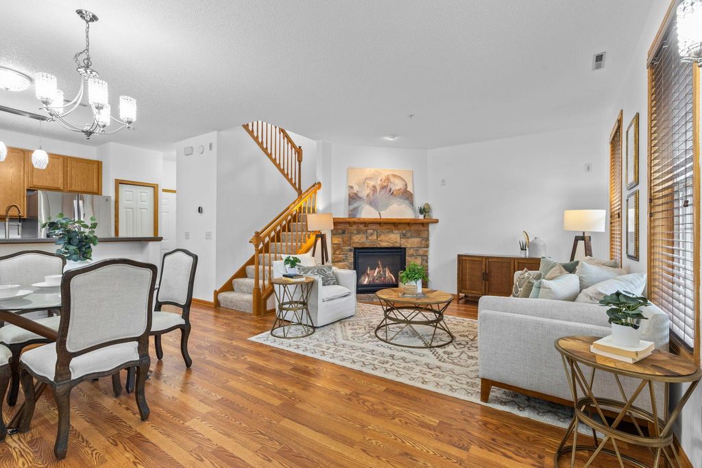 1626 Woodlynn Avenue 1, Maplewood, MN 55109 — photo 3